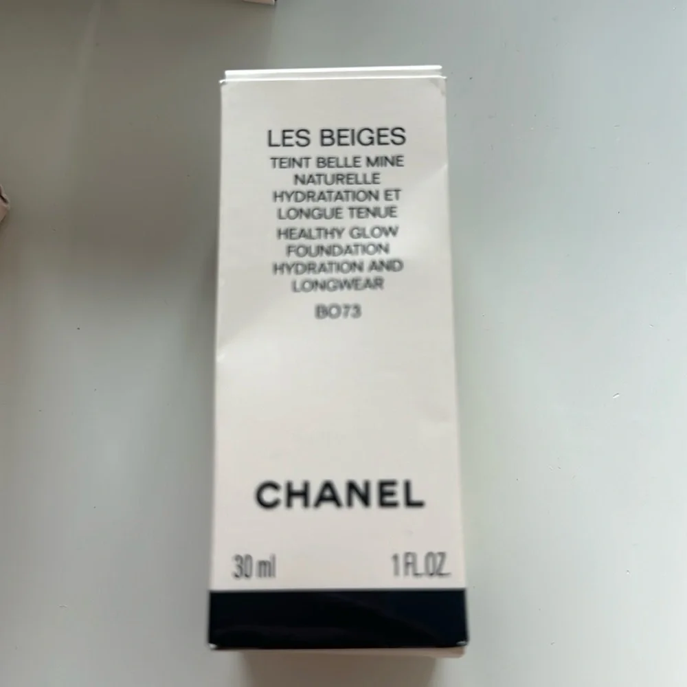 CHANEL liquid foundation